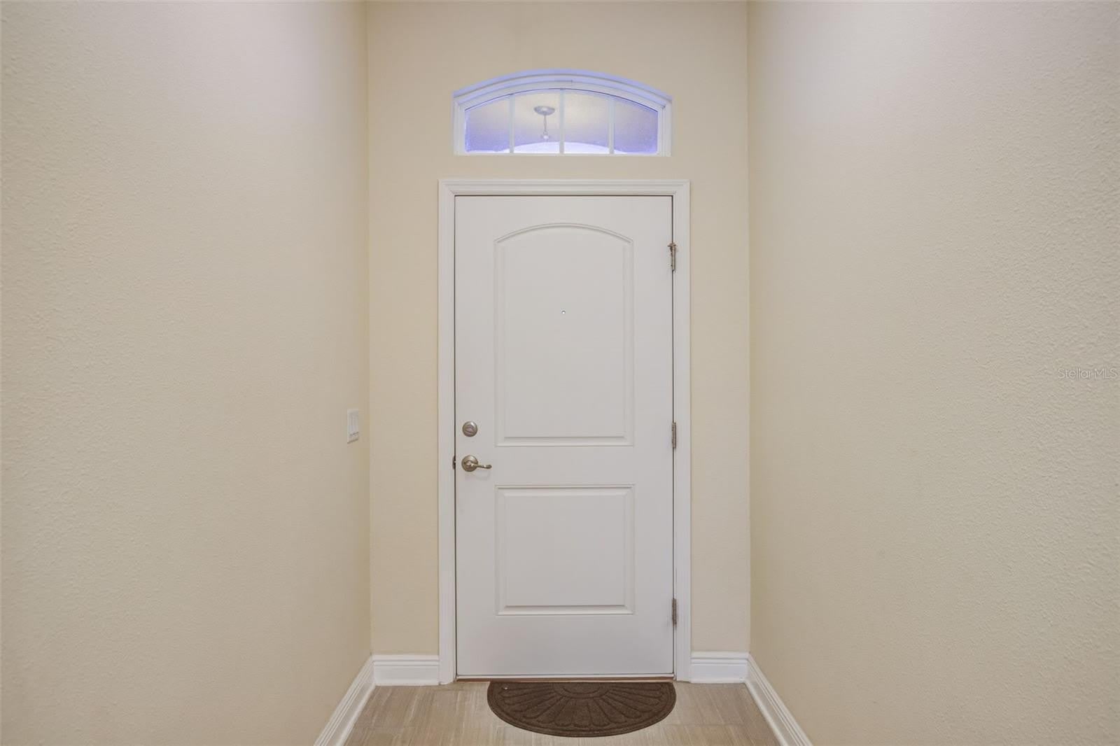 1130 Sabine Lane – photo 2