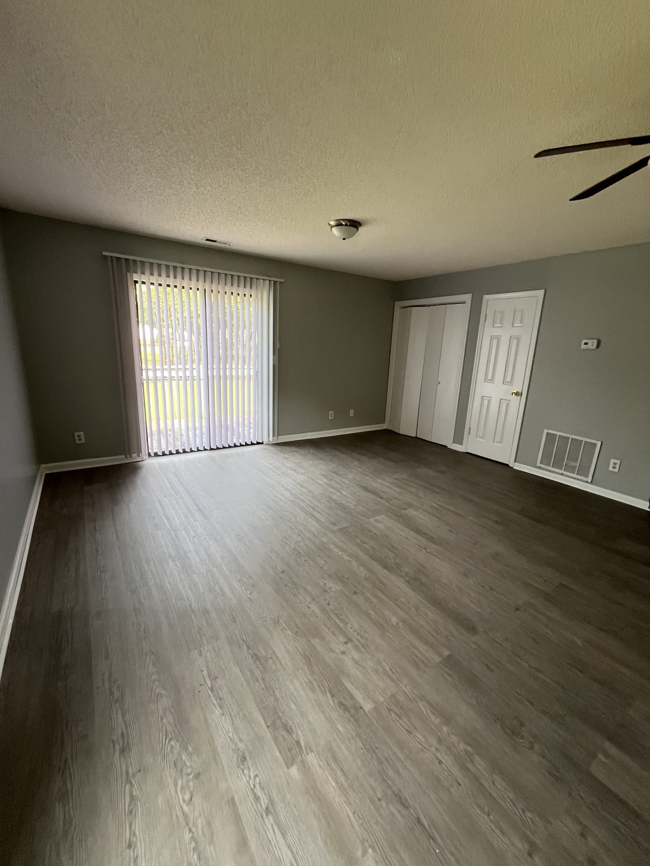 1302 Forest Knolls Circle Southeast – photo 2