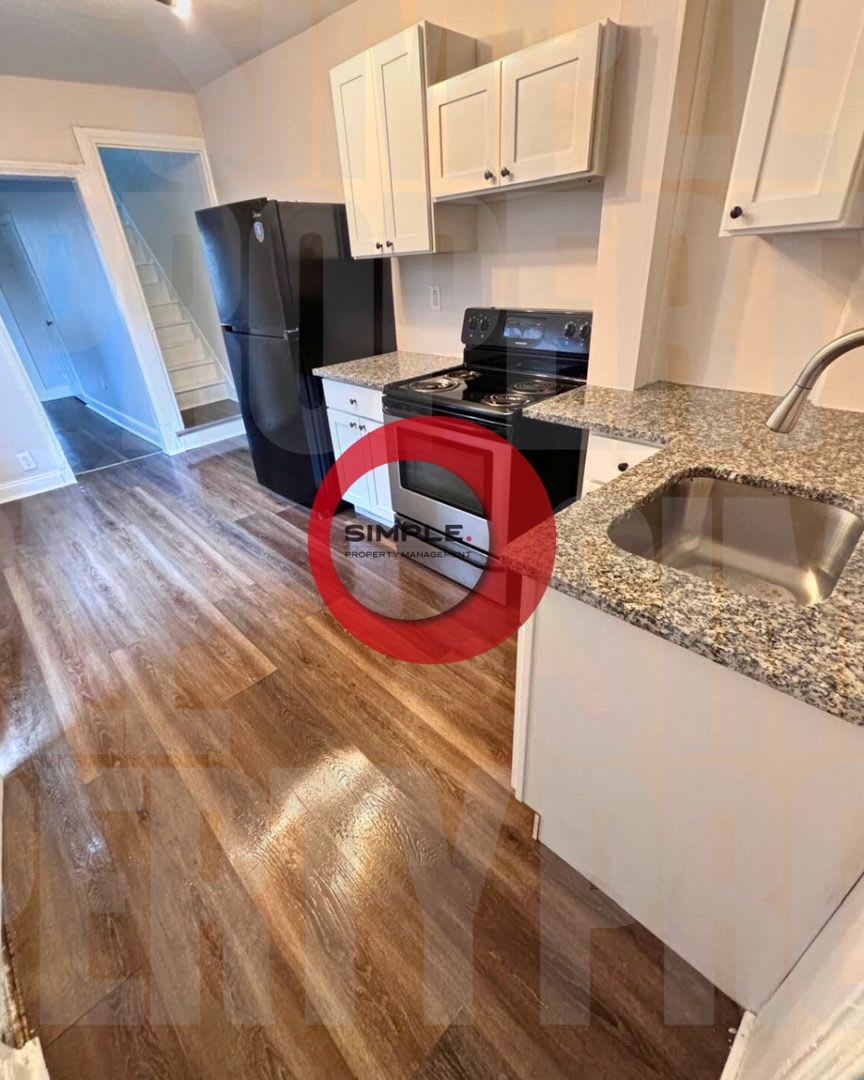 3 bedroom 1 bath house – photo 1