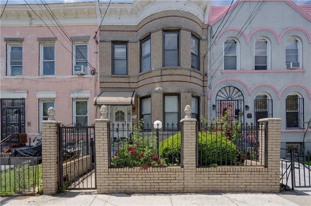 414 Miller Avenue – photo 1