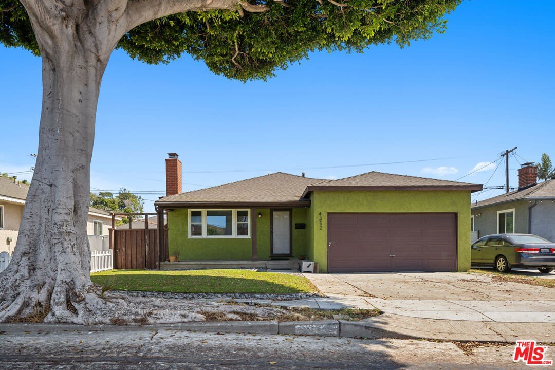 4352 Globe Ave – photo 2
