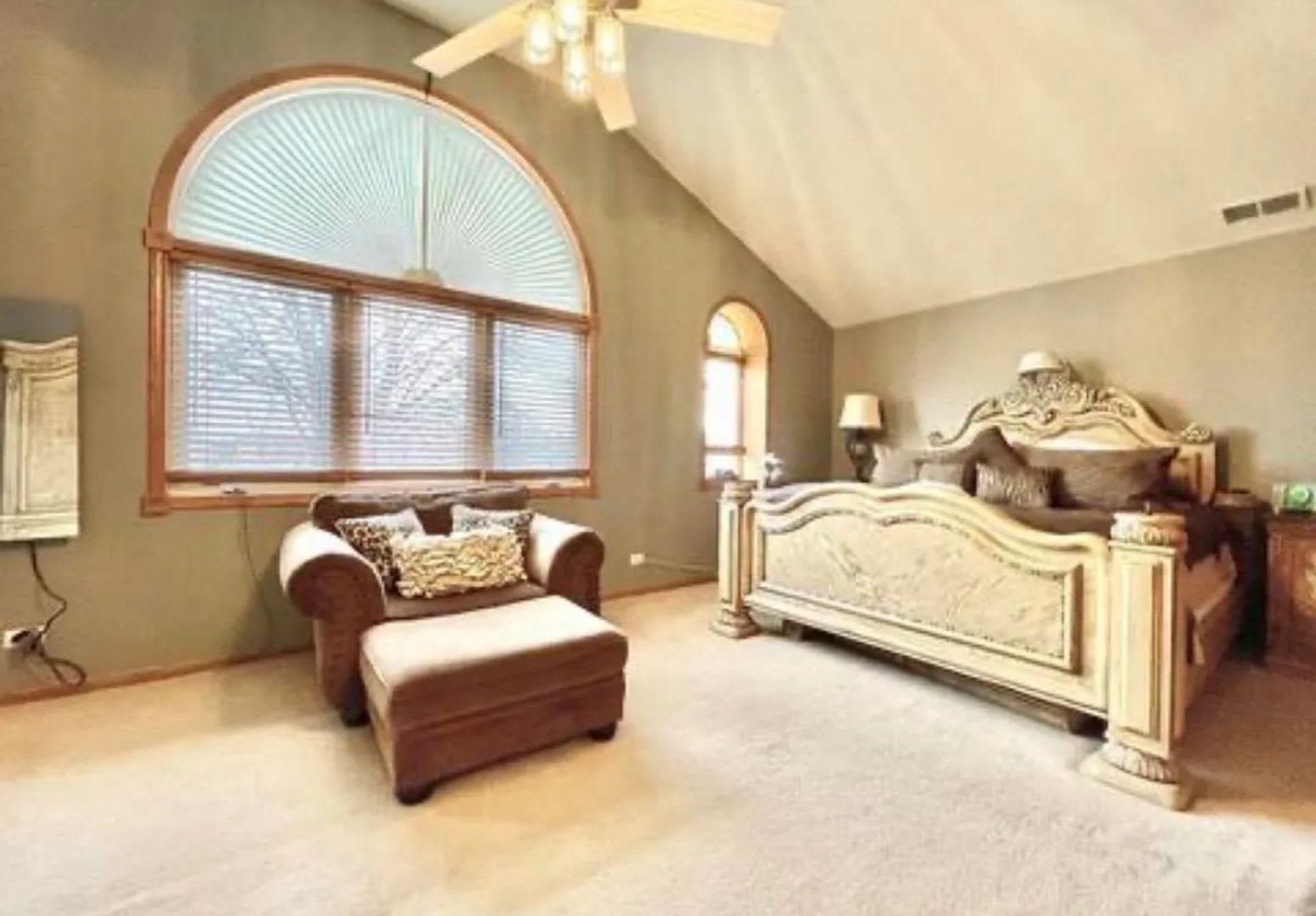 2 Story house – photo 5