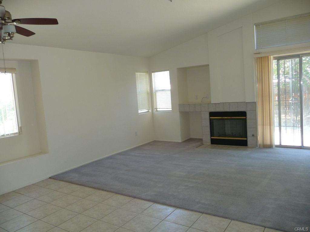 Beautiful Single Story On Large Corner Lot – photo 4