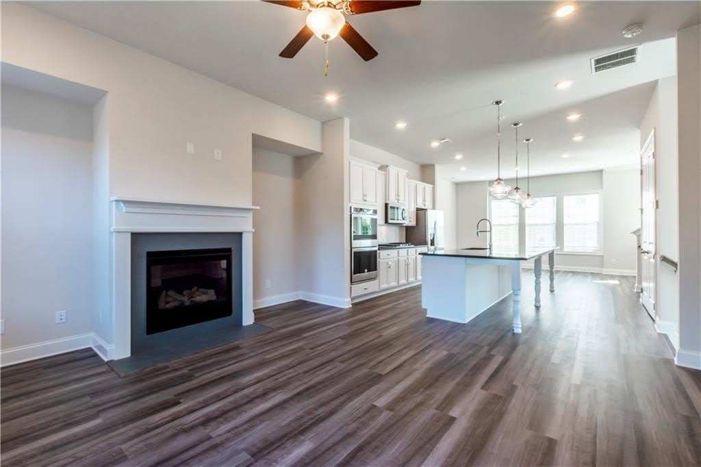 1662 Mountain Top Lane – photo 5