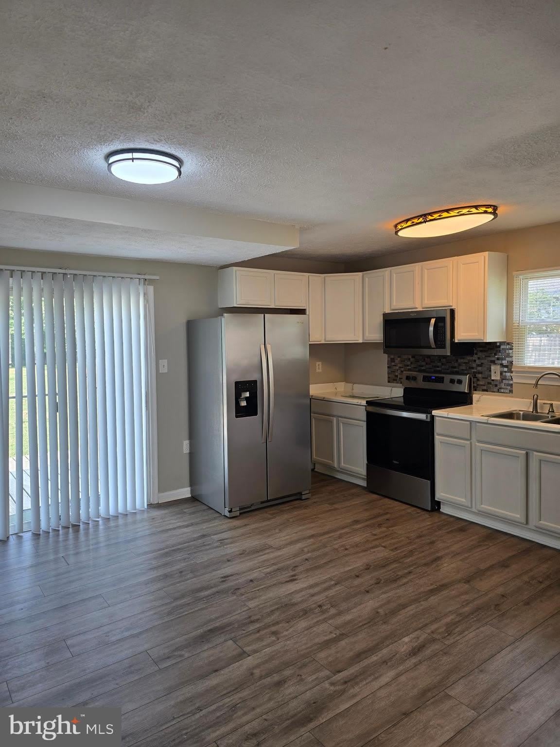 8313 GIBBONS Drive – photo 3