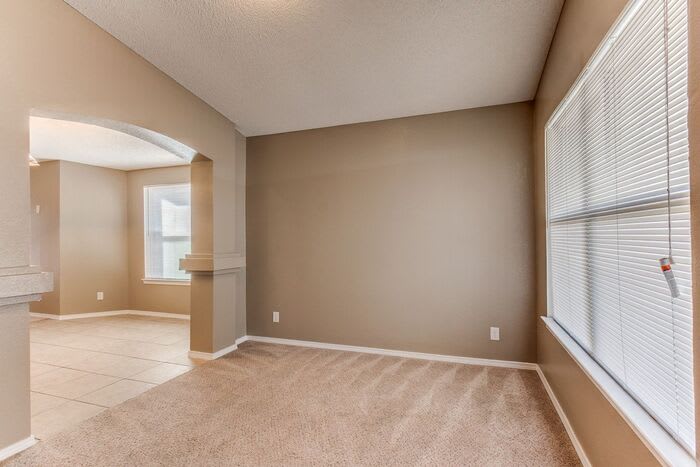 3289 Emerald Point Drive – photo 5
