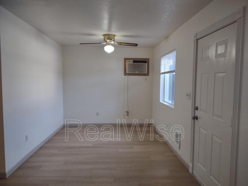 120 Sunny Ln – photo 4