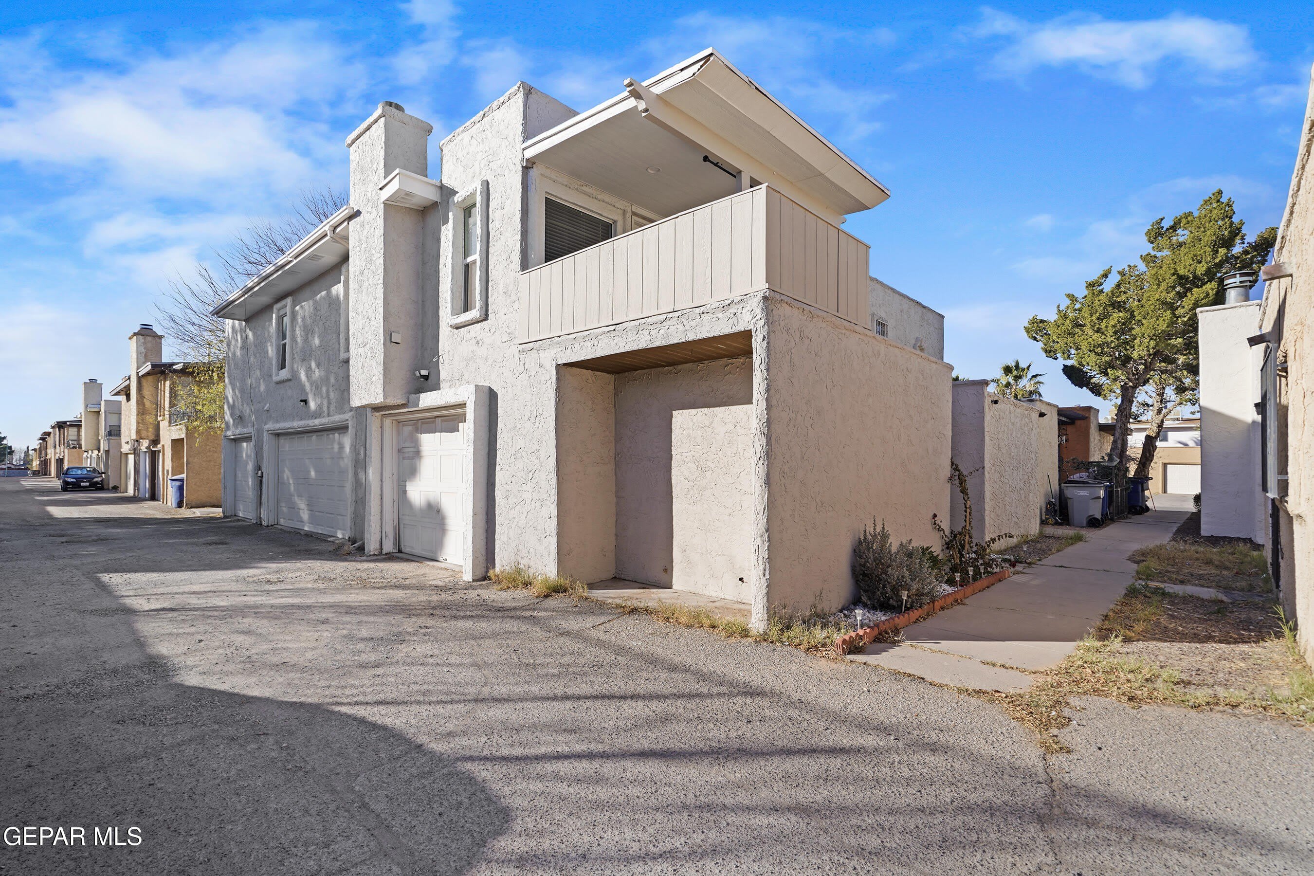 10628 Springwood Drive – photo 2