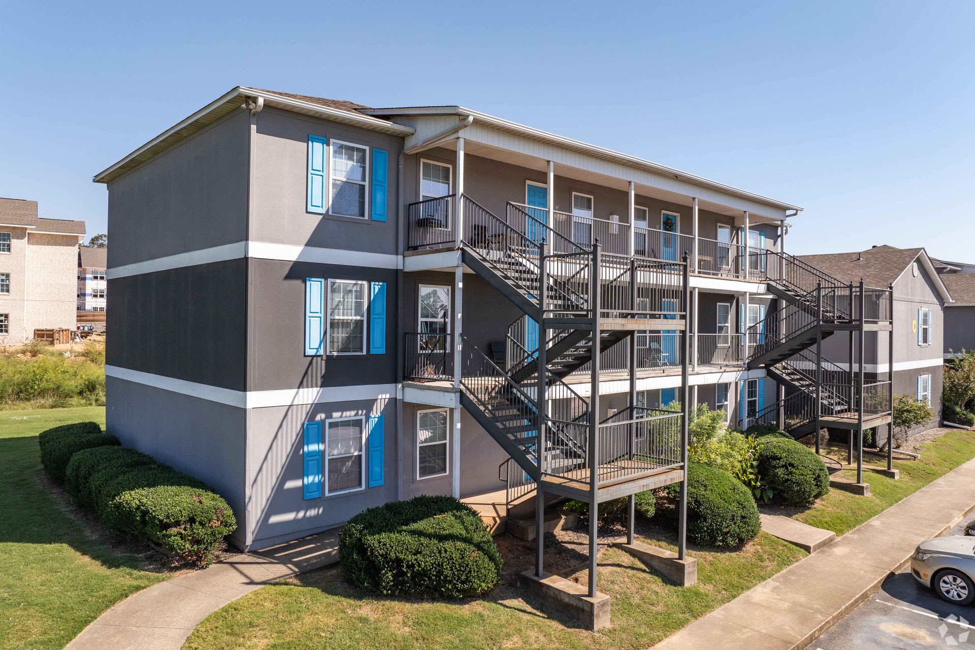 Steeplechase Apartments – photo 3