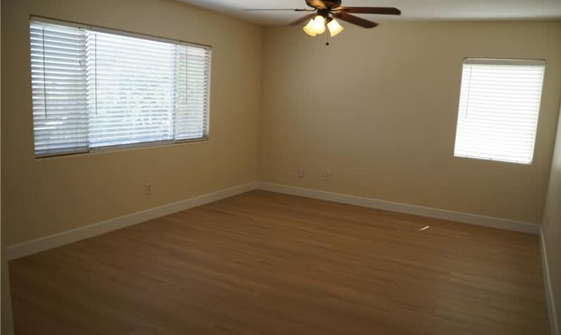 7216 Ophelia Court – photo 5