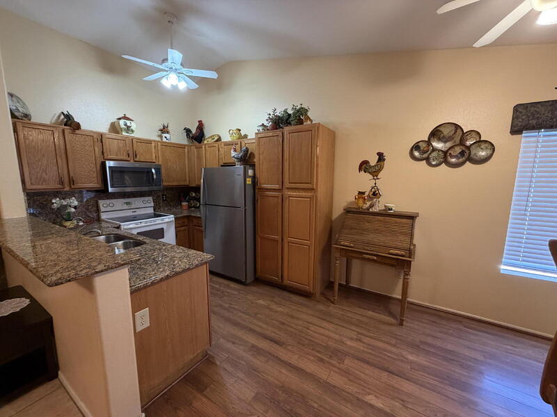 6761 S Oakmont Dr – photo 5