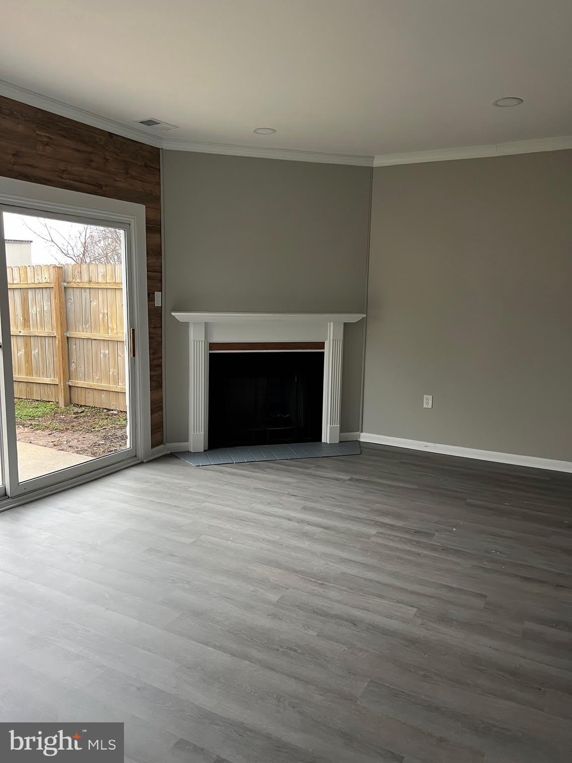 406 ESSEXWOOD Court – photo 3