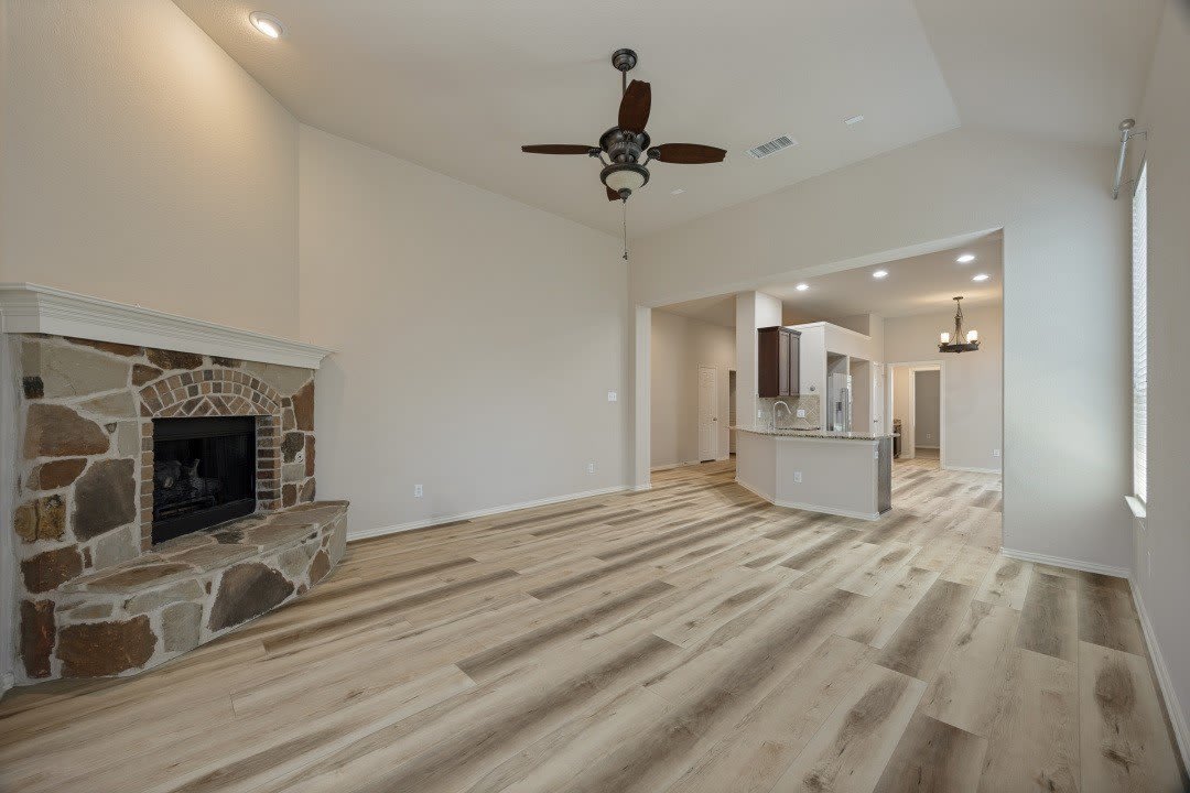2318 Patriot Drive – photo 5
