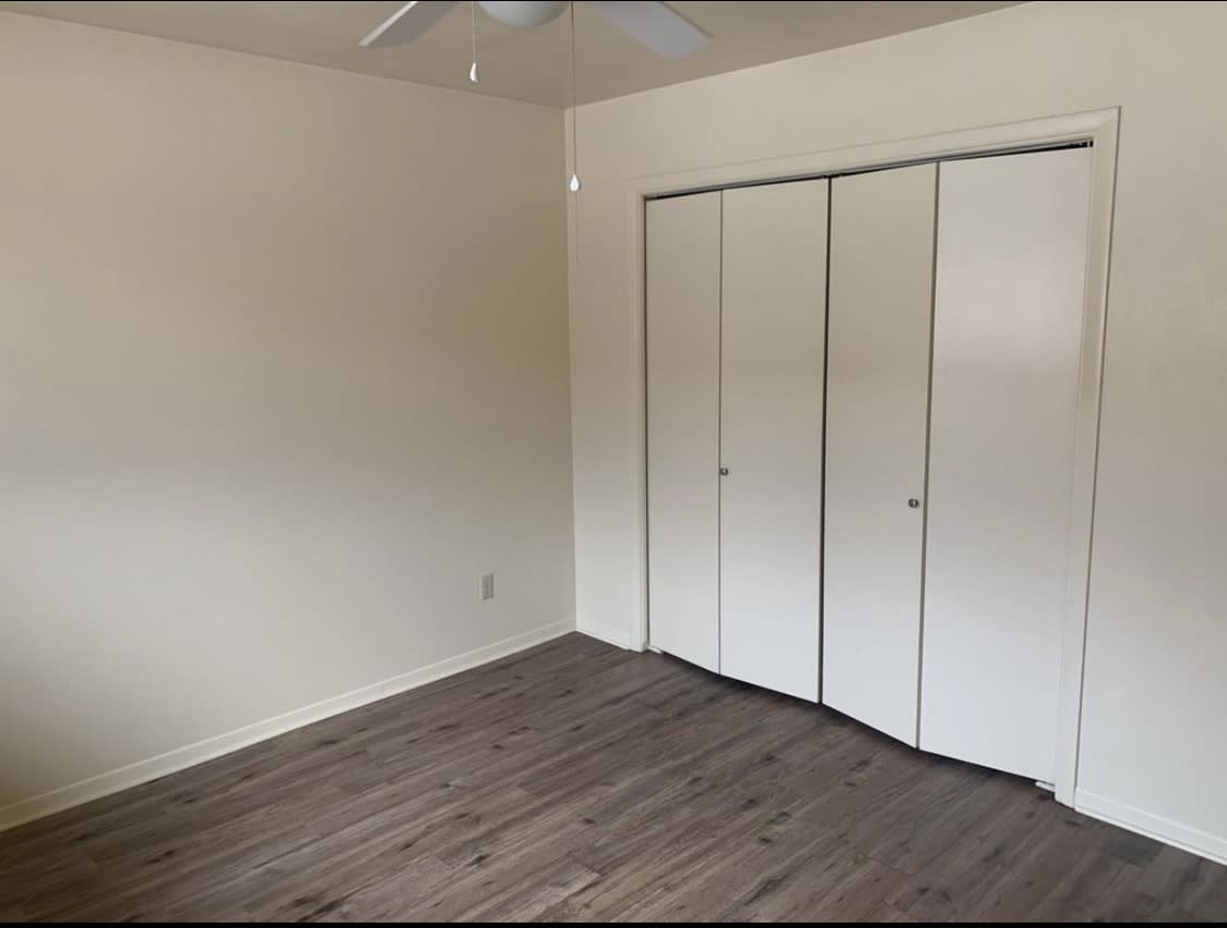 660 South 400 East – photo 4