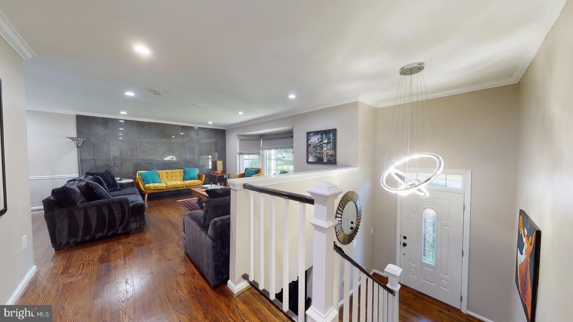 7628 Chancellor Way – photo 2