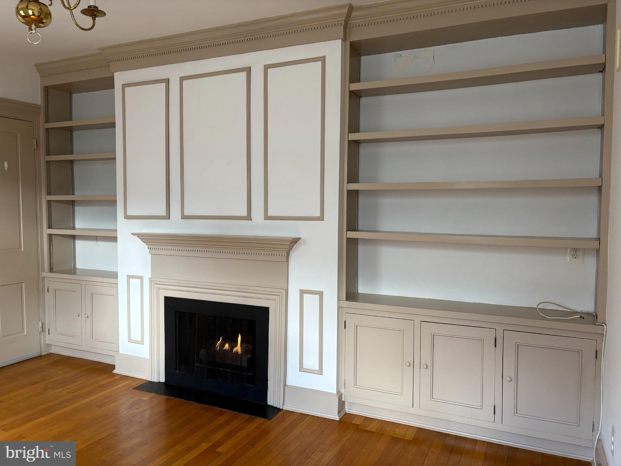 812 PRINCE Street – photo 4