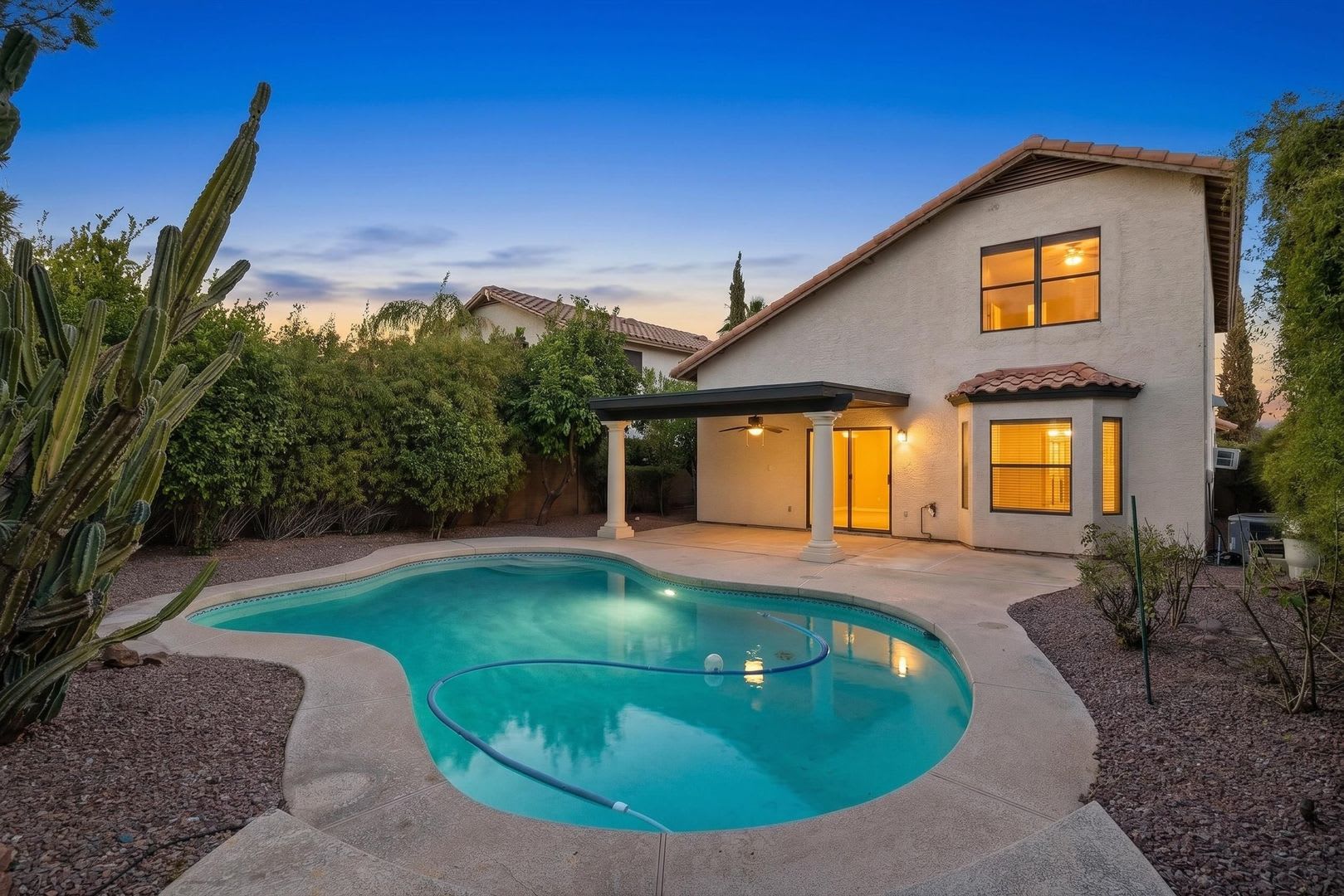 85254 Zip Code And Horizon High School Wine Celler Pool Remodeled Delight With Upgraded Appliances And Washer And Dryer Close To Mayo Clinic – photo 1