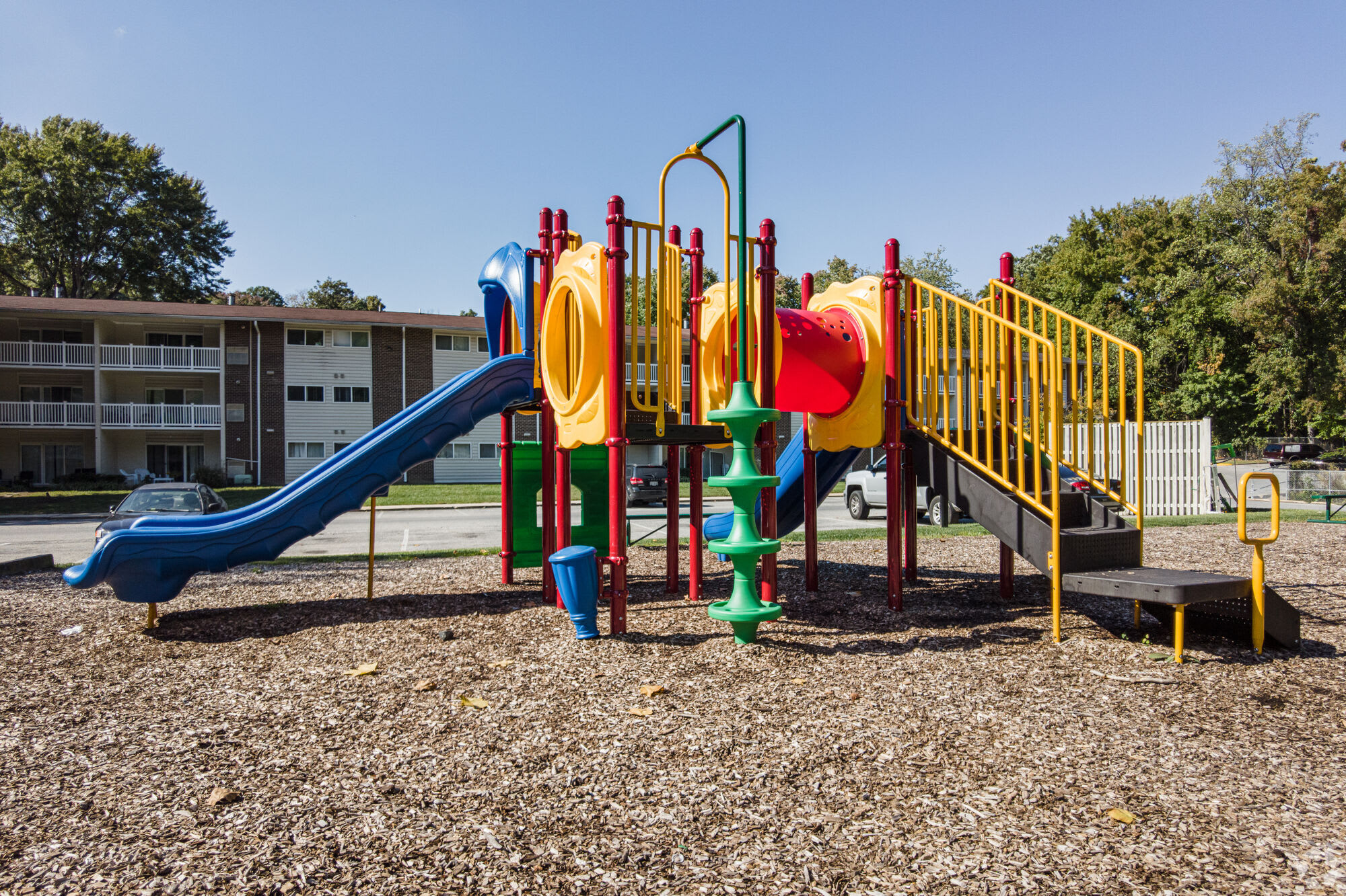 Heather Hills Apartments – photo 2