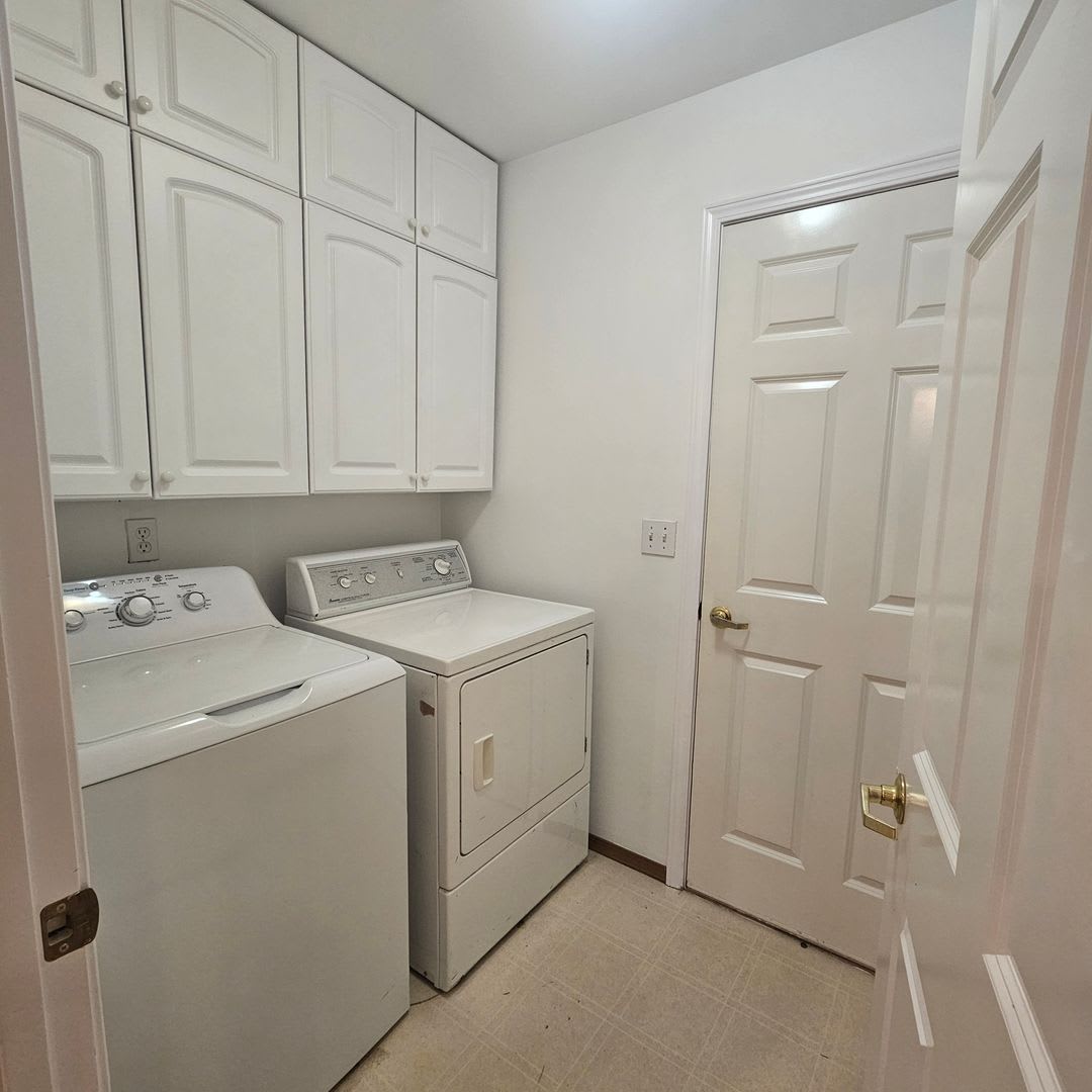 Beautiful CK School District Home Backing to Greenbelt – Pets Negotiable! – photo 5