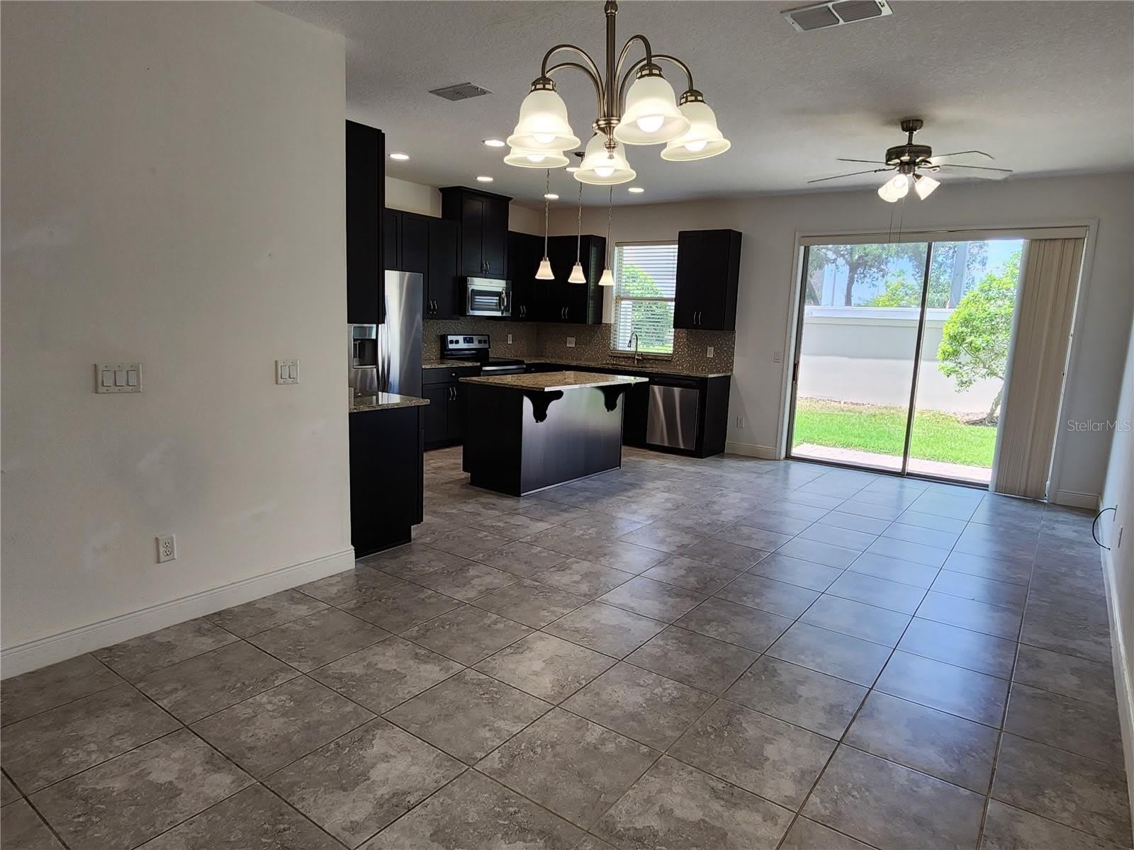 9817 WINNINGTON Street – photo 5
