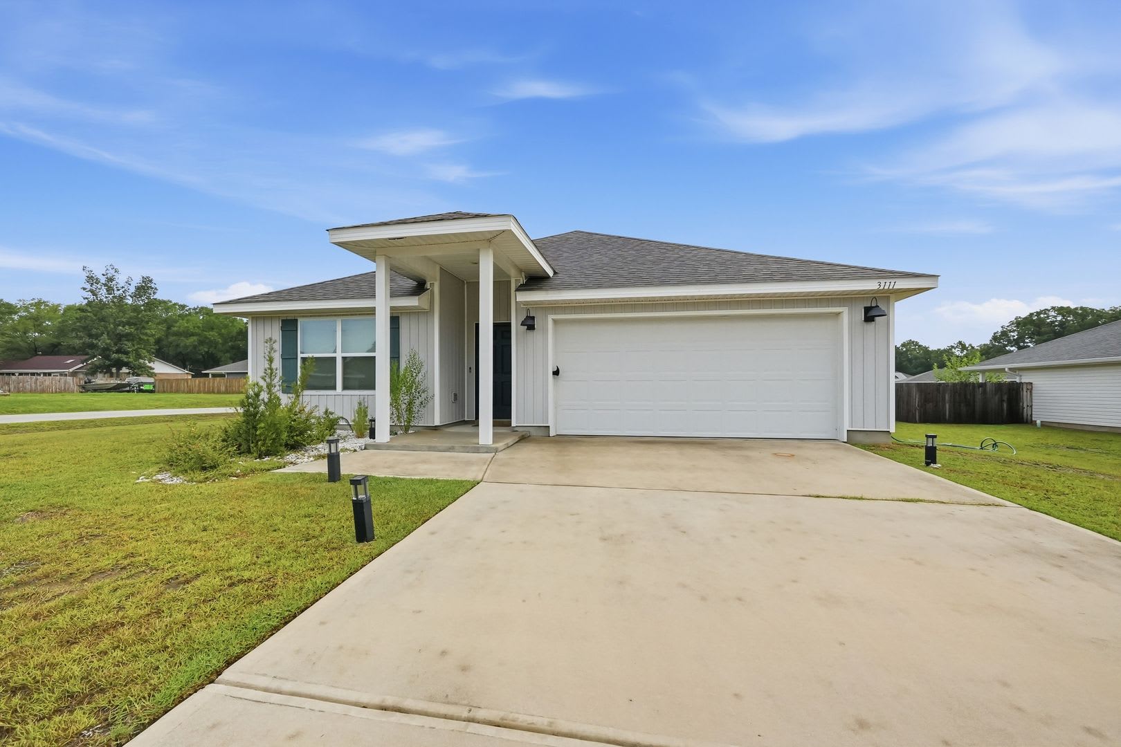 Your Crestview Home Awaits – Convenient to Eglin AFB & Duke Field! – photo 2