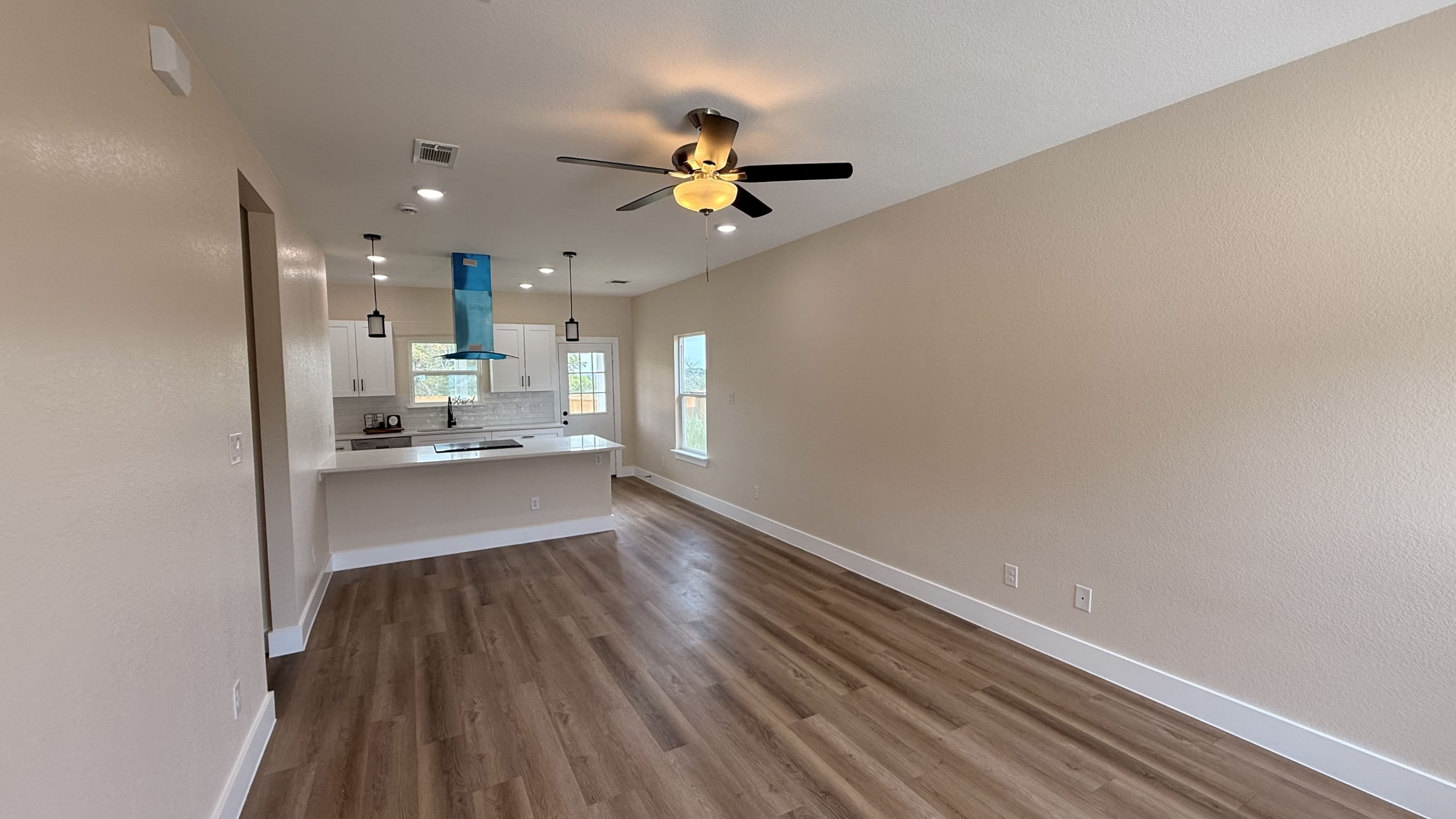 2619 Creekview Drive – photo 4