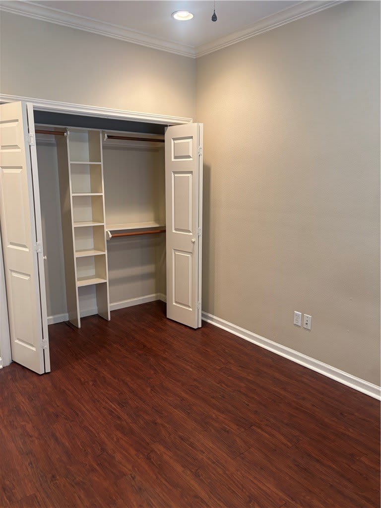 931 Moore Avenue – photo 3