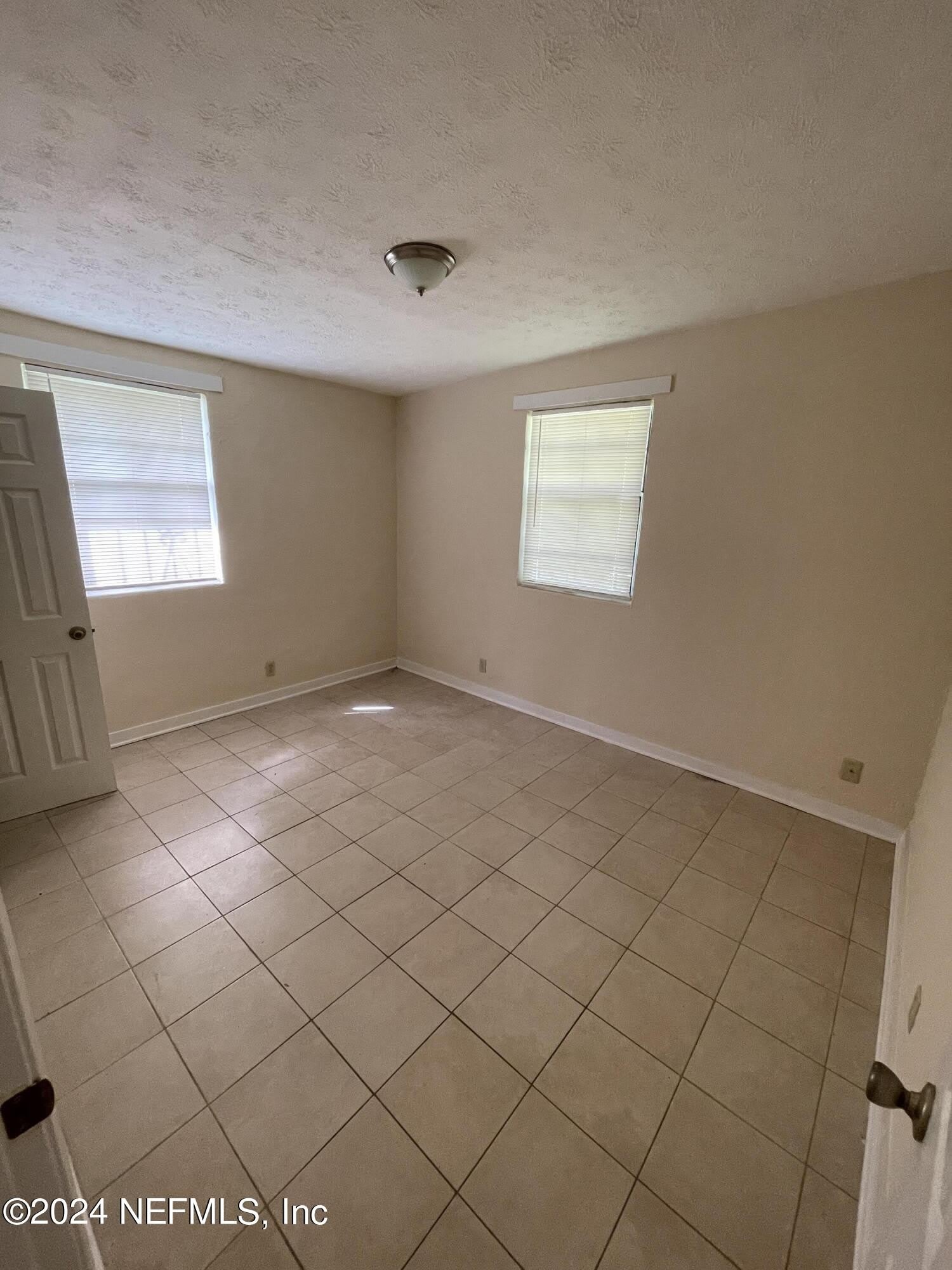 2171 W 40TH Street – photo 4