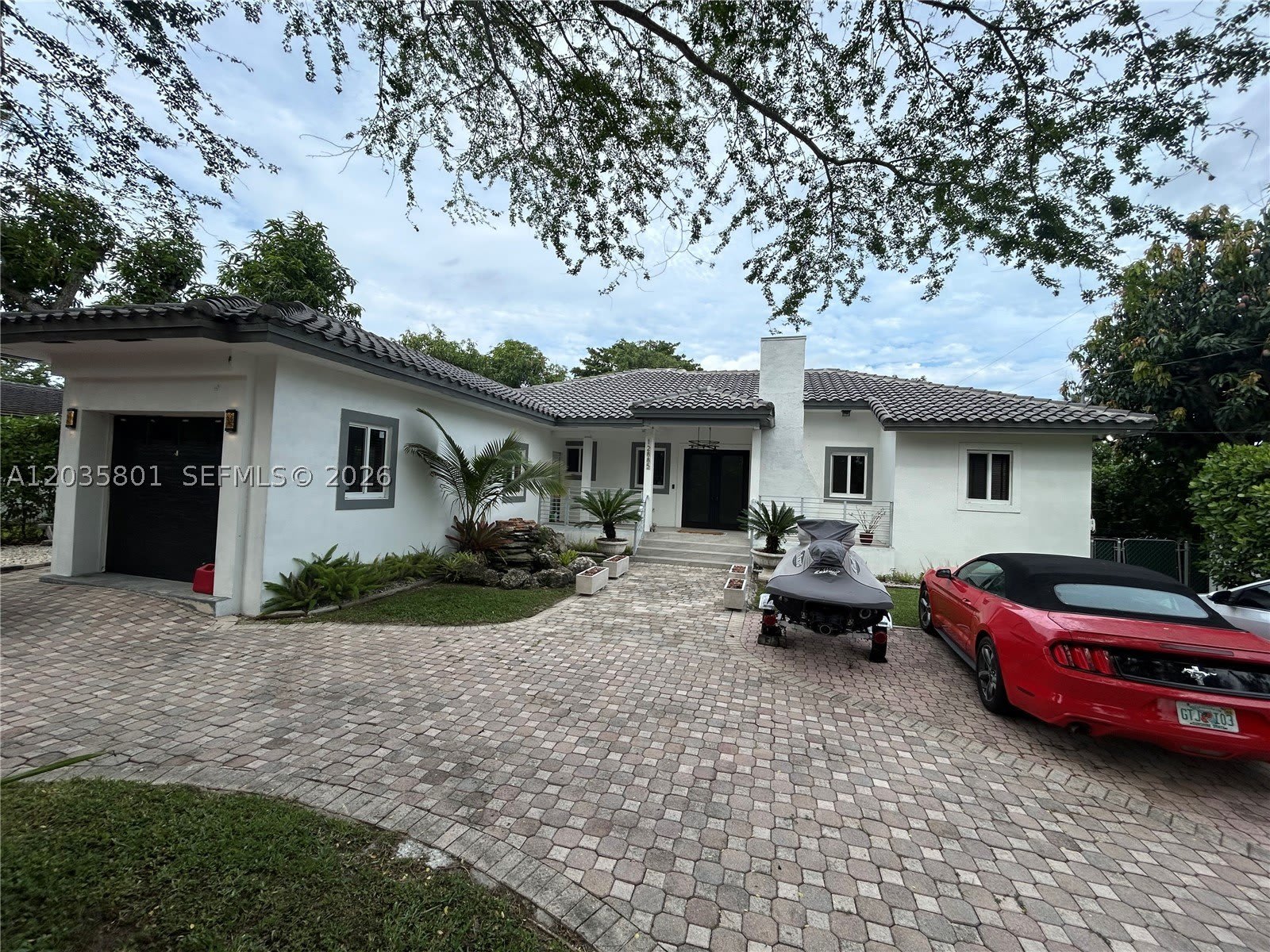 12885 SW 77 AVE – photo 1