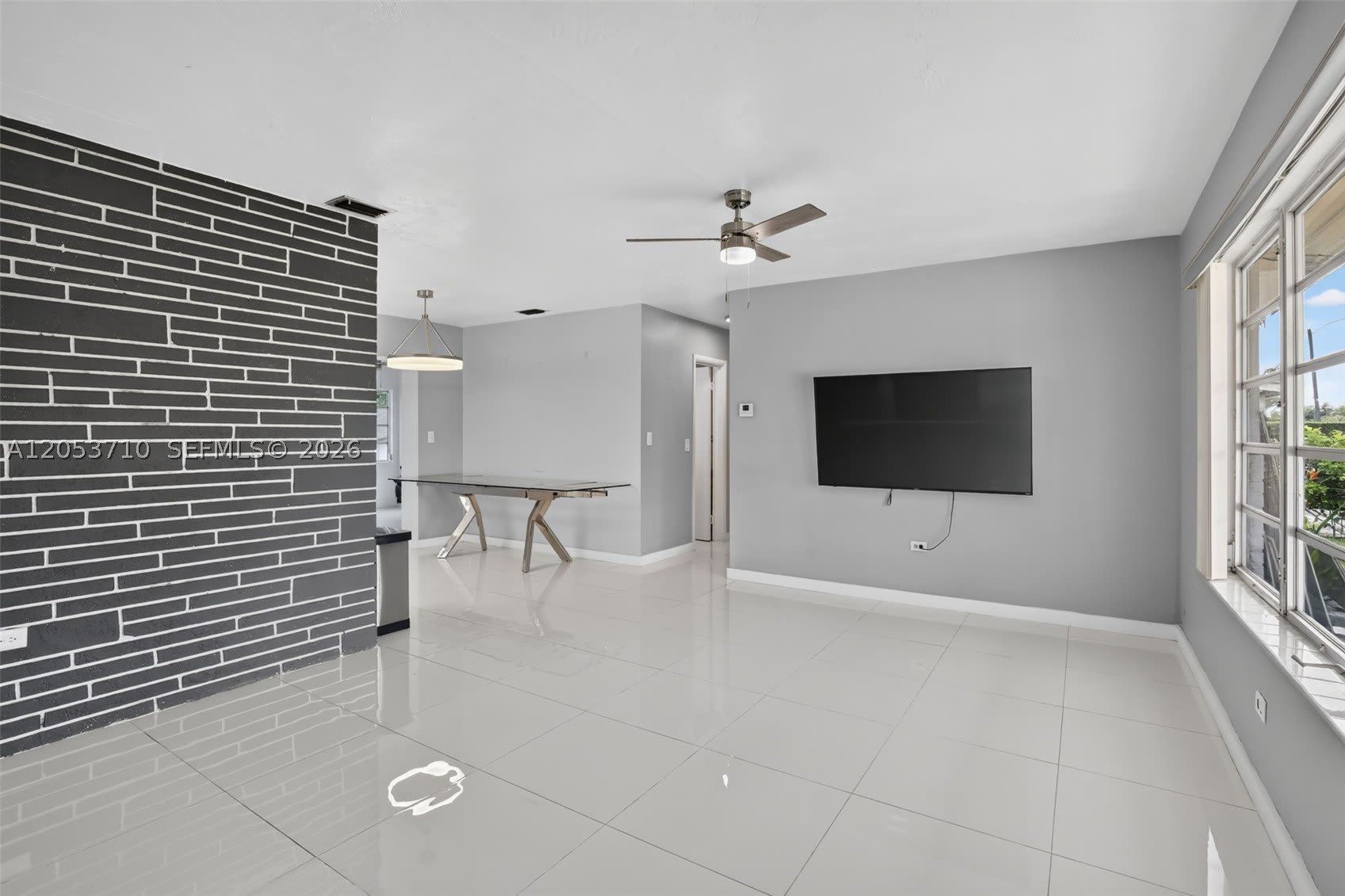 2331 Flamingo Dr – photo 4