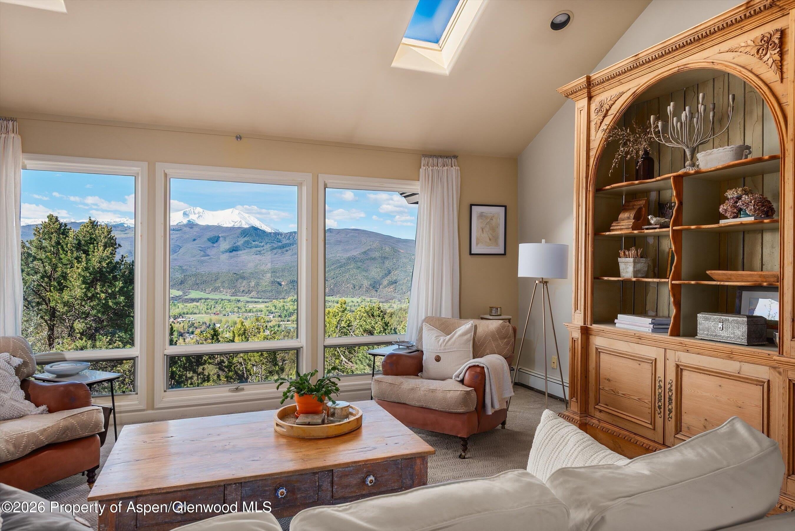 258 Caballo Street – photo 4