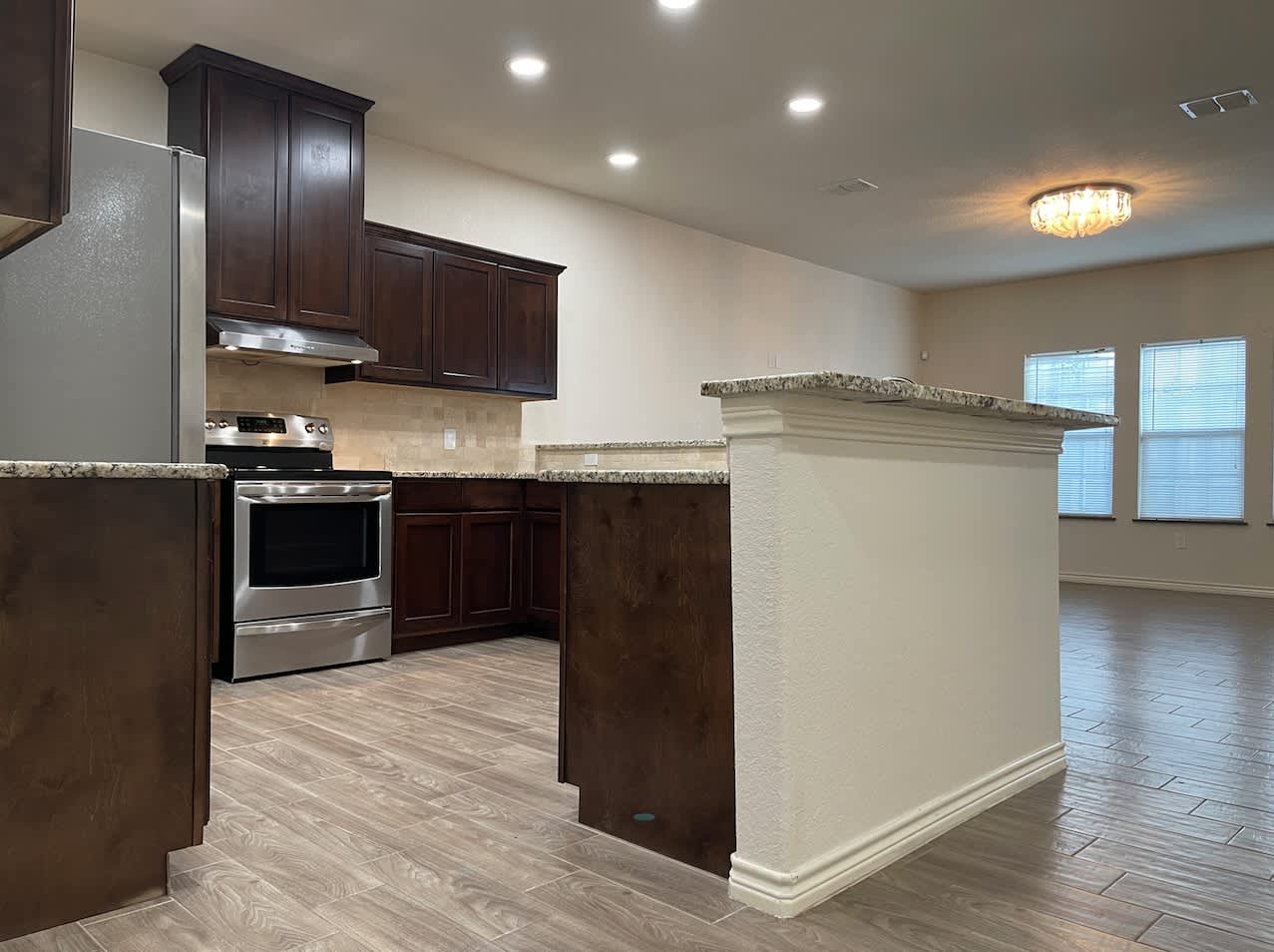 7015 Hallie Ridge San Antonio Tx 78227 – photo 5