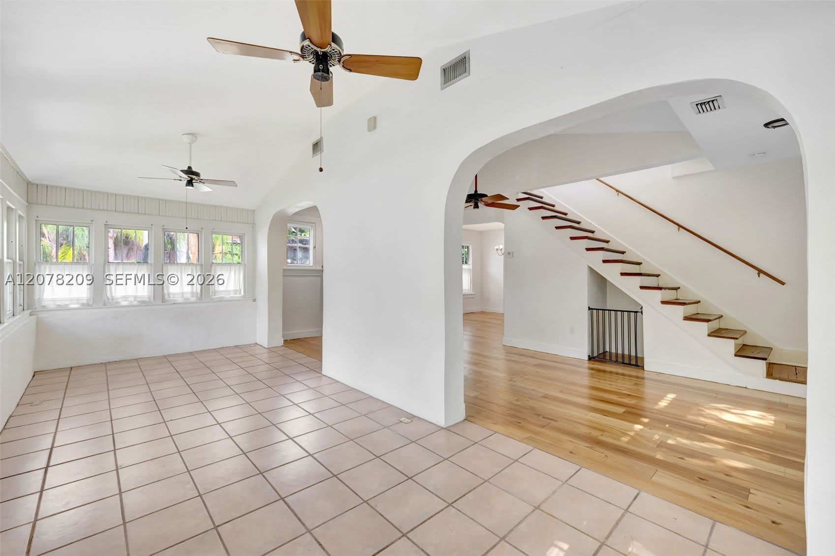 1031 SW 4th St – photo 4