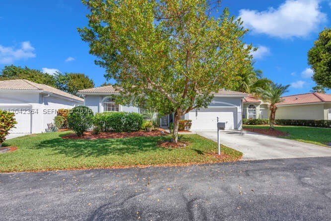2405 SE 5th Ct – photo 5
