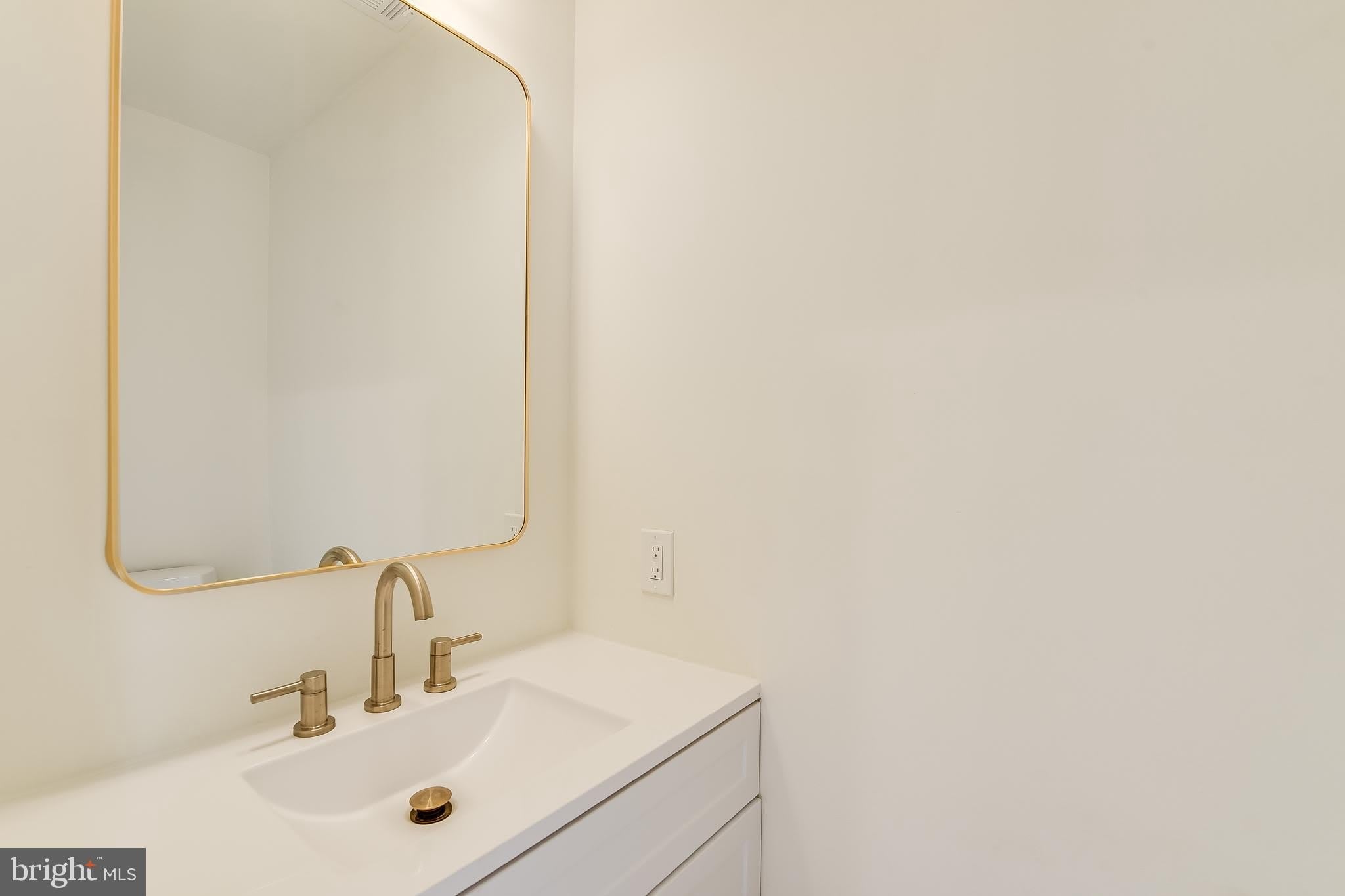 6 BELVEDERE Court – photo 5