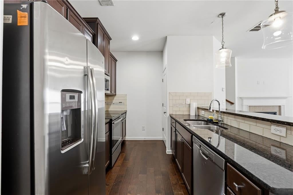 4987 Longview Walk – photo 5