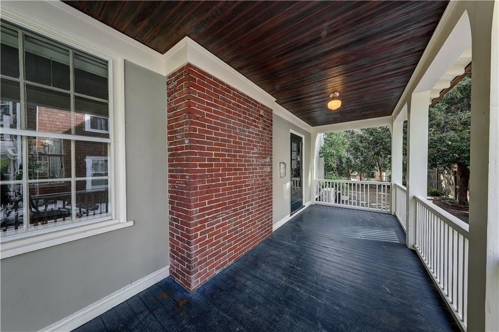 16 Elton Street – photo 2