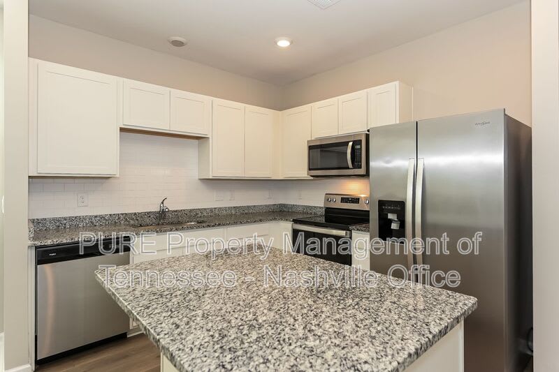 120 Cecil Rd – photo 3