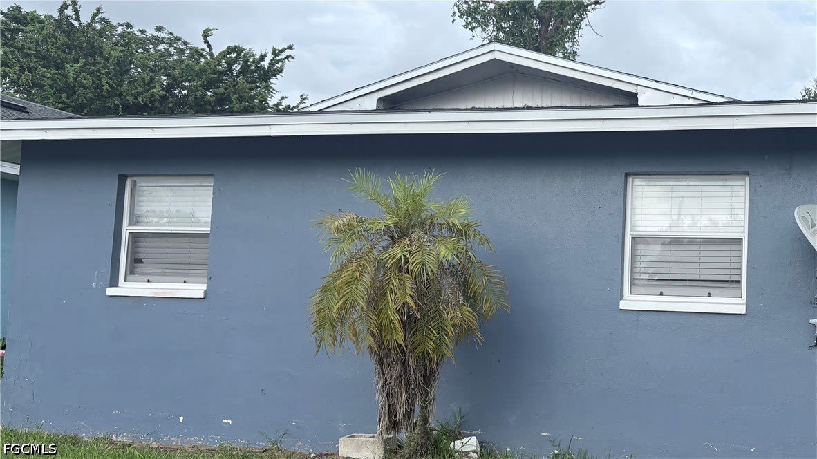 5447 6th Avenue – photo 1