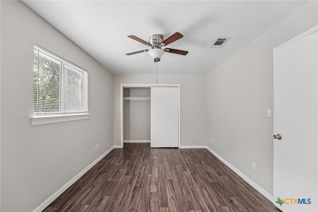 1634 Post Road – photo 4