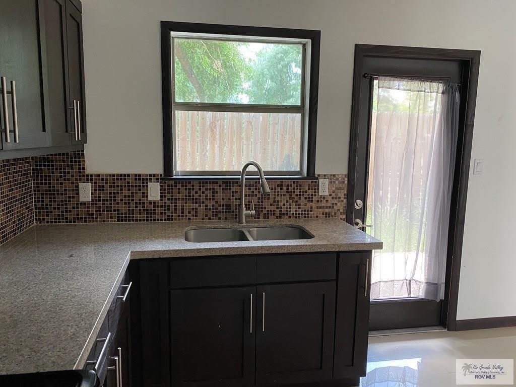 2550 WESLACO RD – photo 5