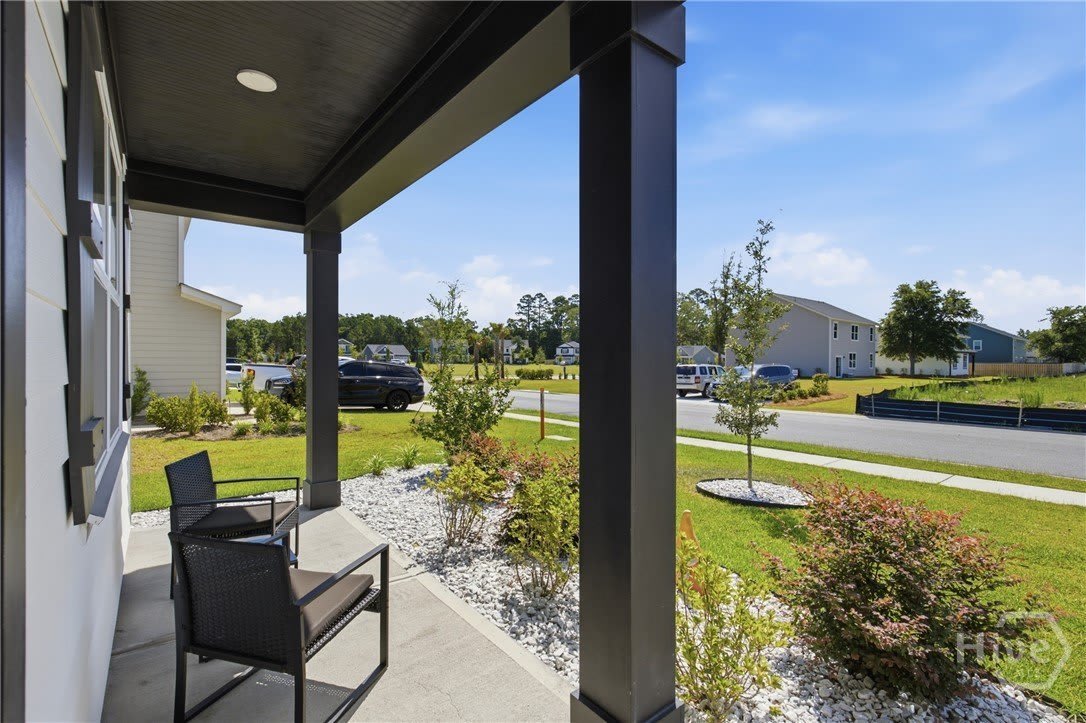 110 Grove Drive – photo 3