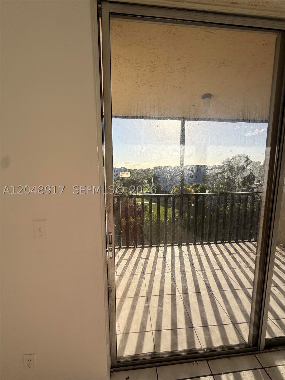 2830 Somerset Dr – photo 5
