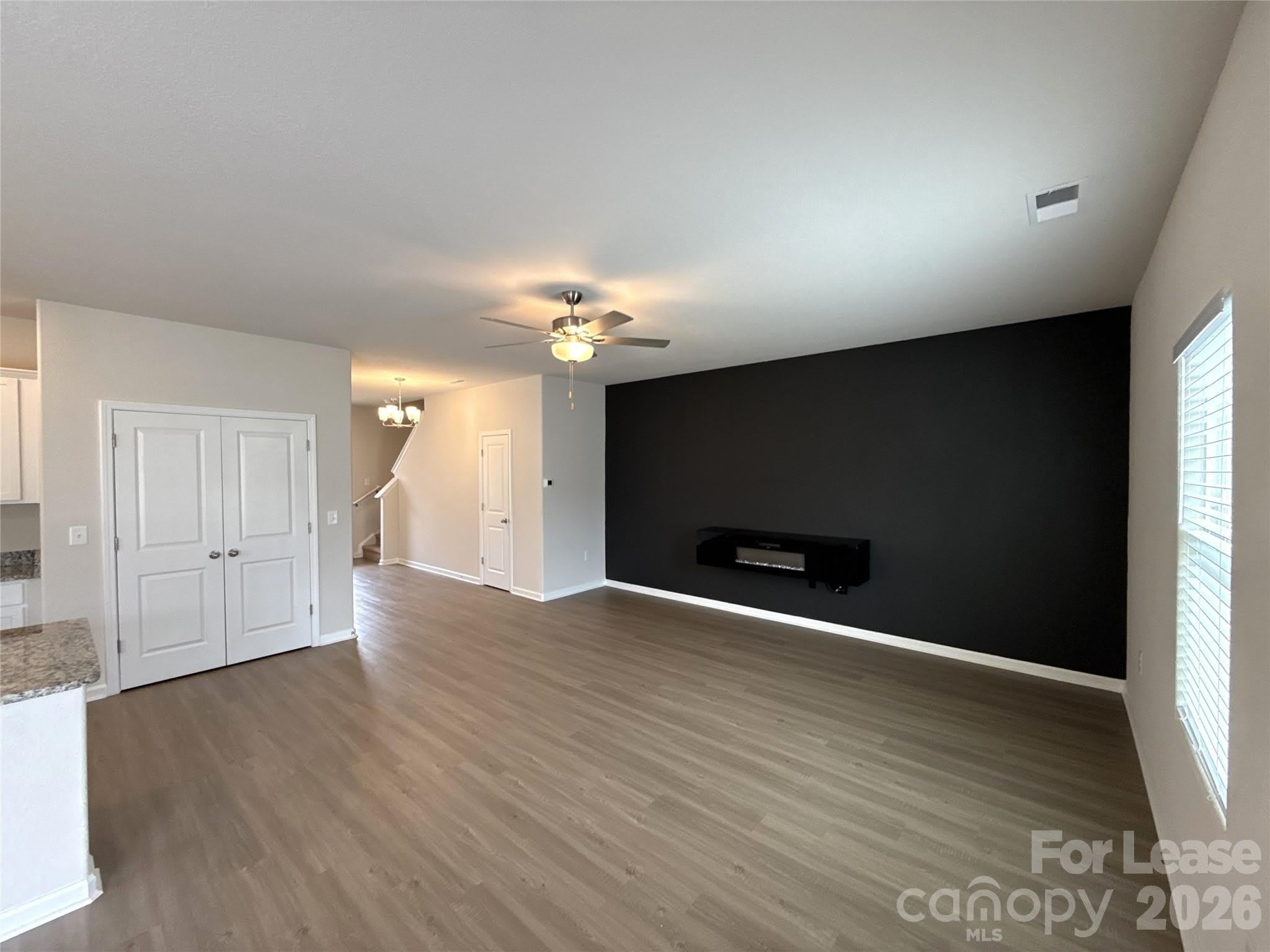 6225 Lowe Lane – photo 3