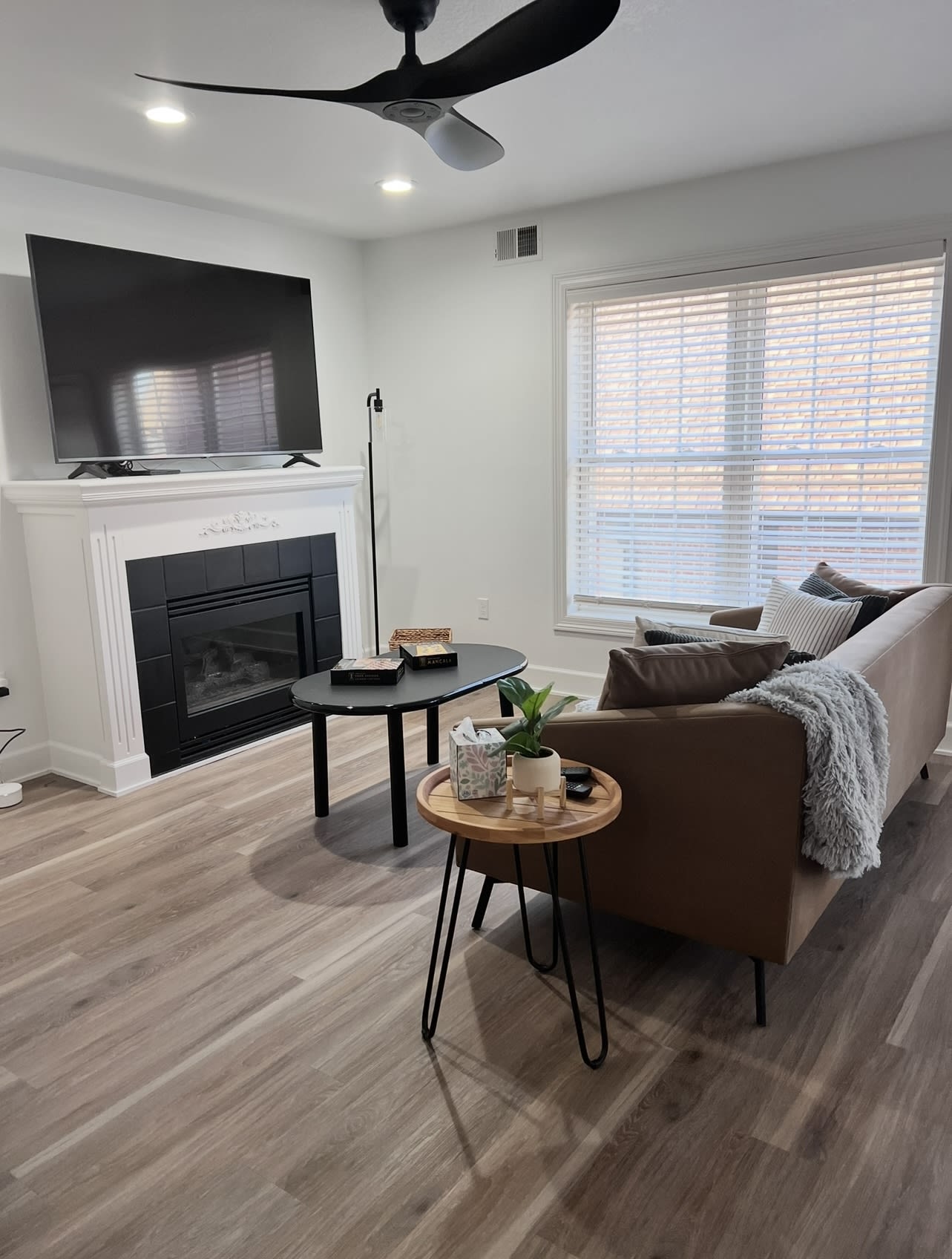 209 West Jefferson St – photo 2