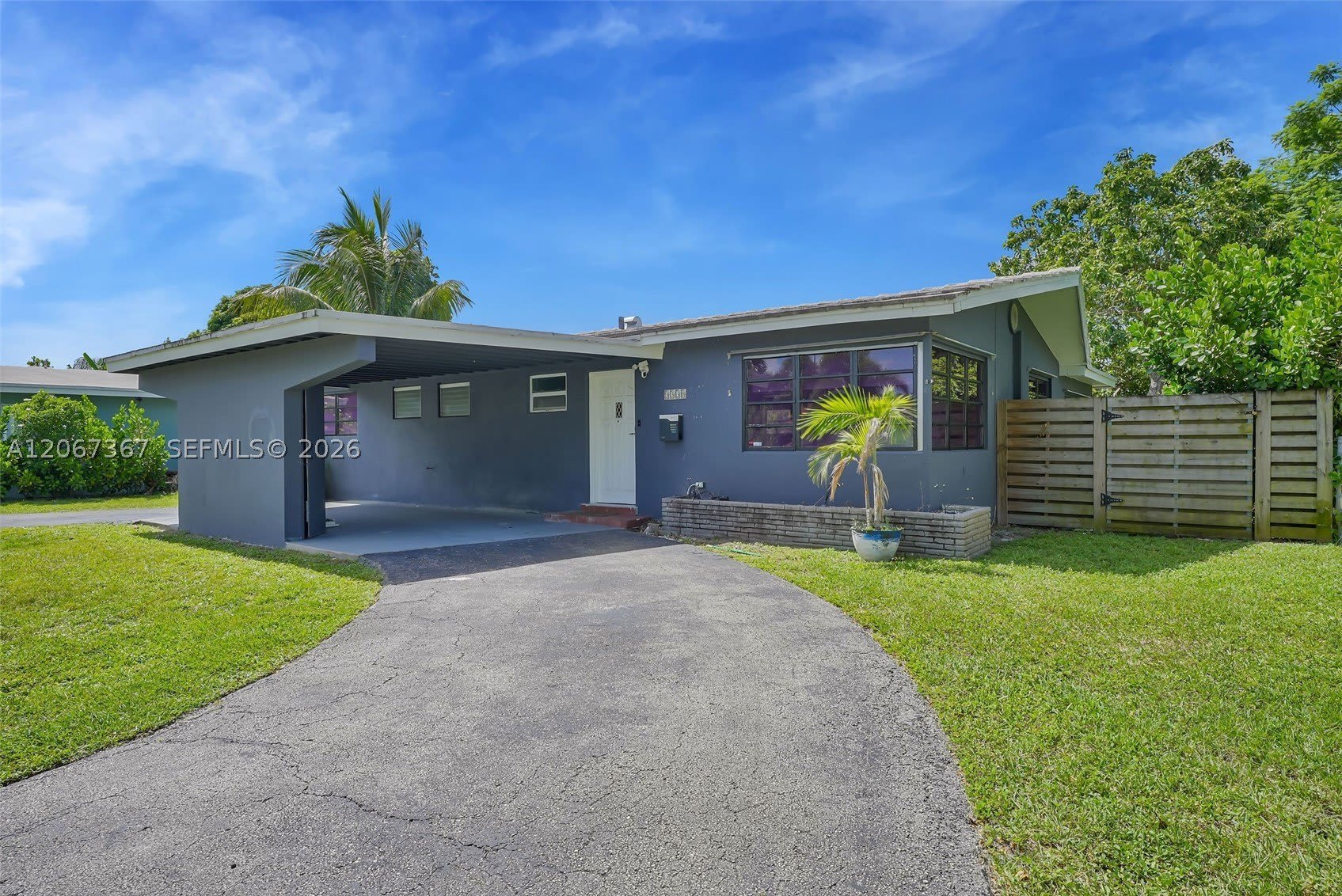 3338 Cleveland St – photo 2