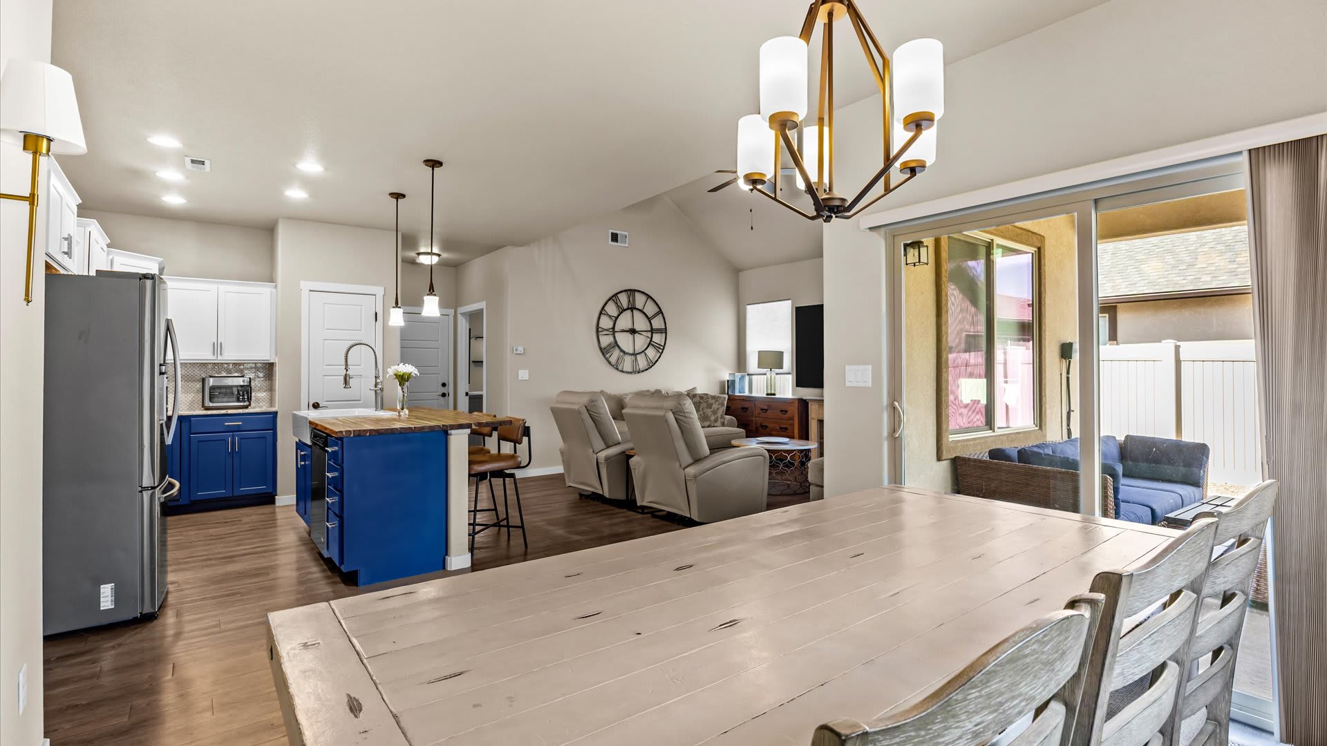 2478 Tiptop Avenue – photo 5
