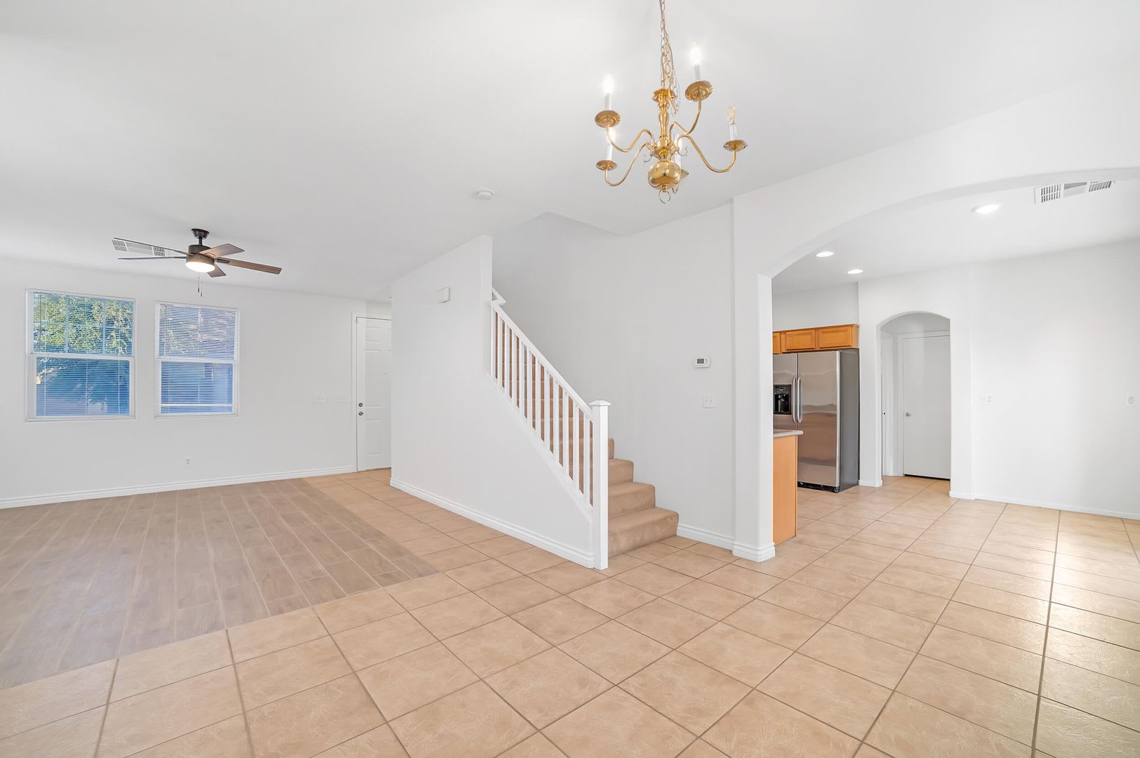 MOVE IN READY 3-BEDROOMS 2-BATHS 2-CAR GARAGE HOME! – photo 5