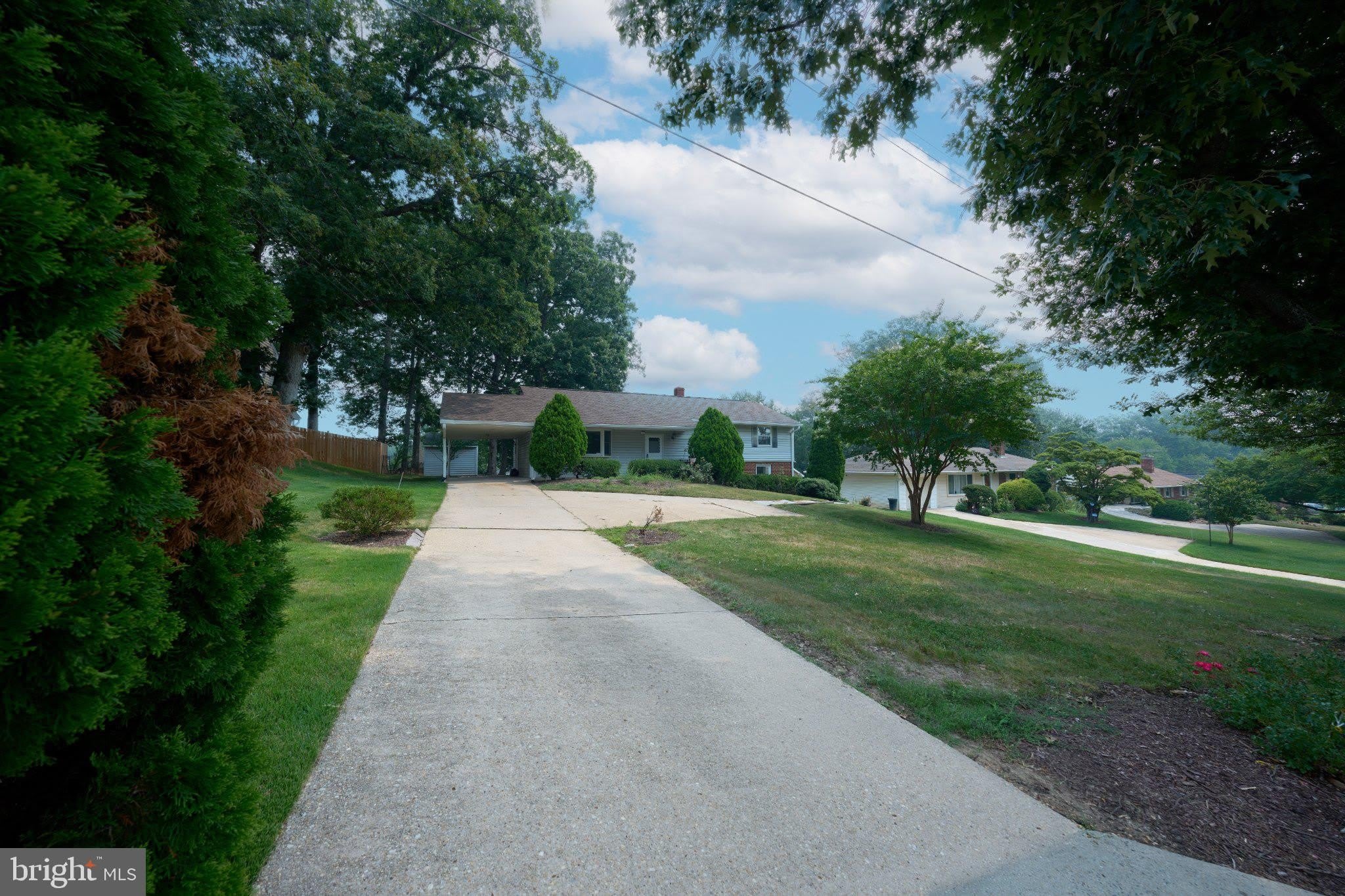 2924 GRACEFIELD Road – photo 2