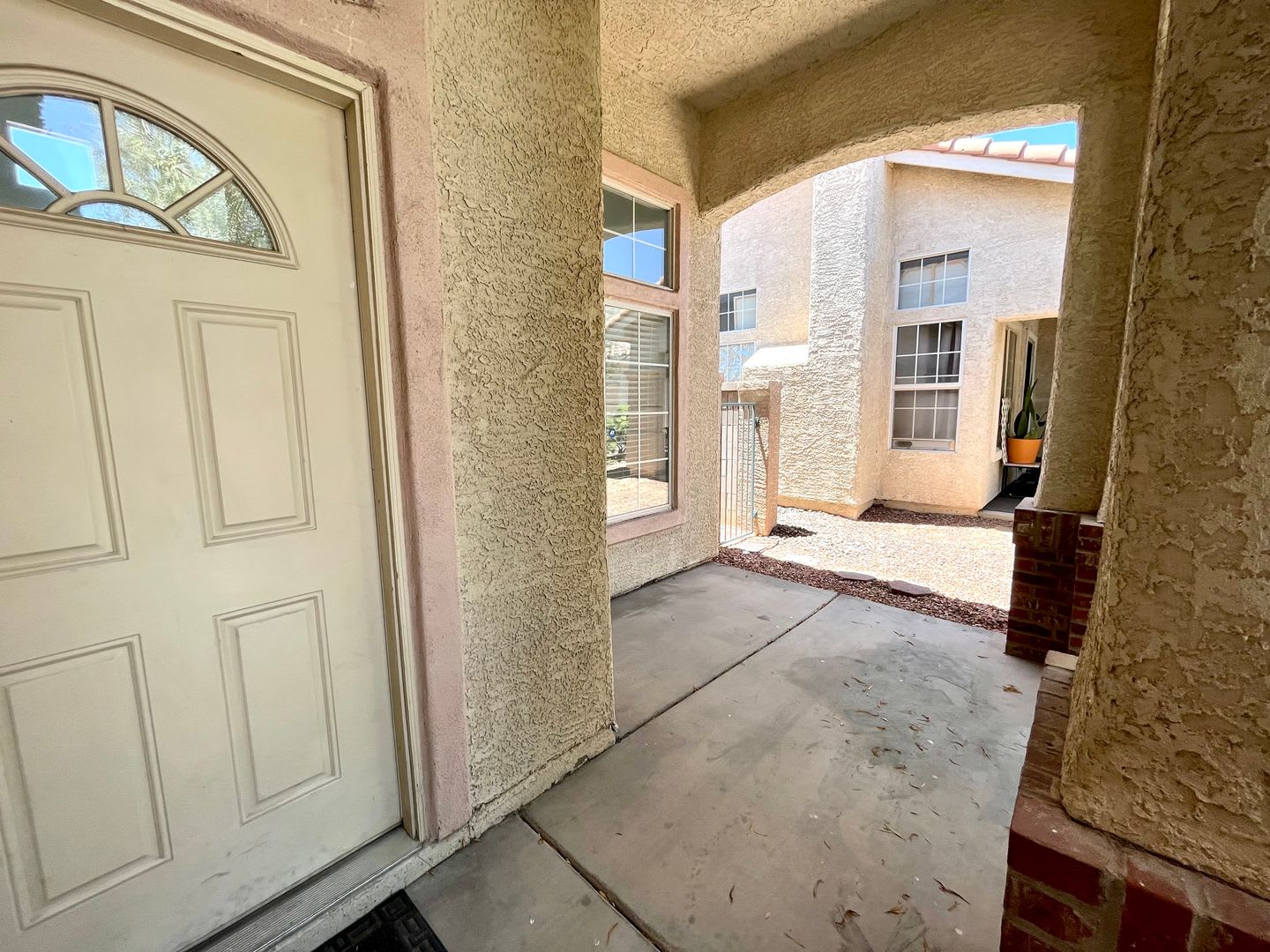 3 bedroom and 2.5 bath in prime Henderson!! 89074 – photo 2